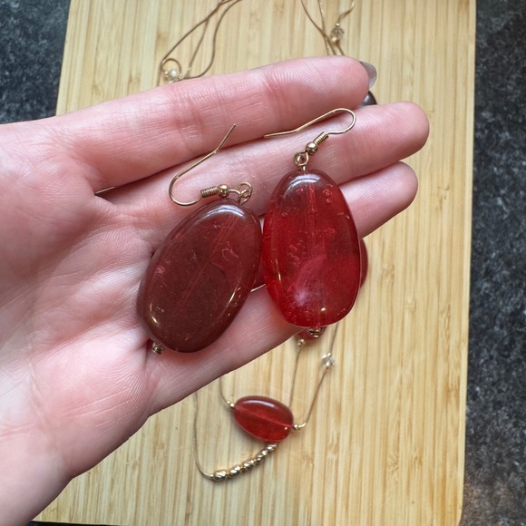 Red Beaded Layered Necklace Earring Set - Picture 3 of 5
